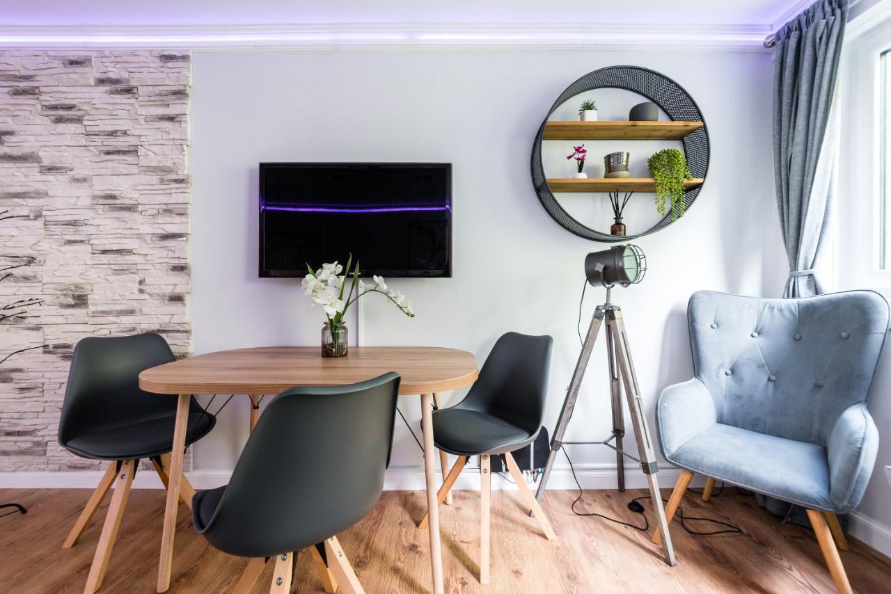 City Centre Stylish Apartment With Free Parking EDI Eksteriør billede